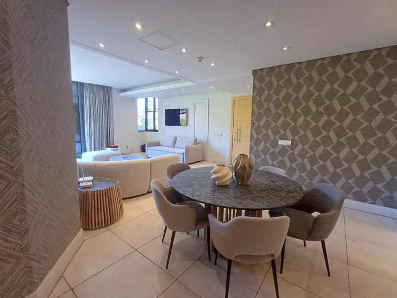 property_[object Object]_16