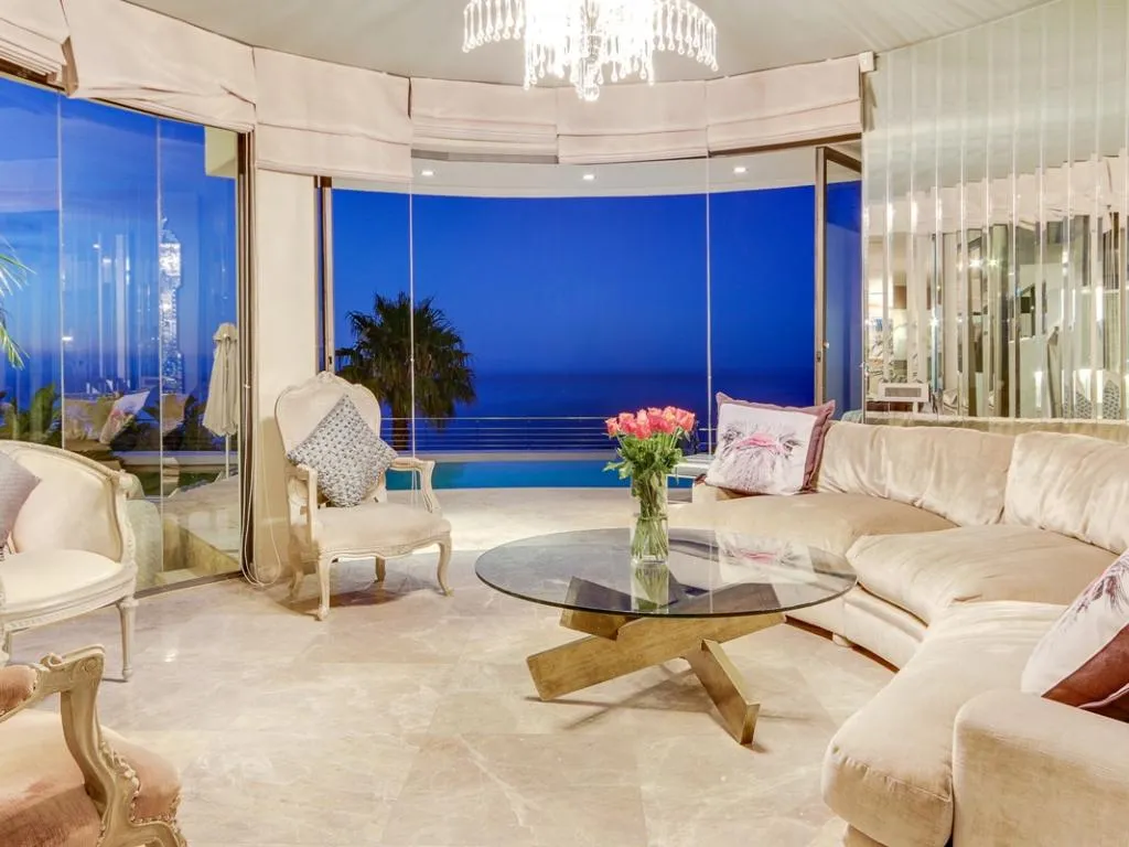 property_[object Object]_4