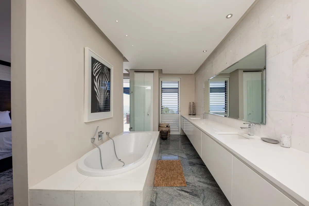 property_[object Object]_26