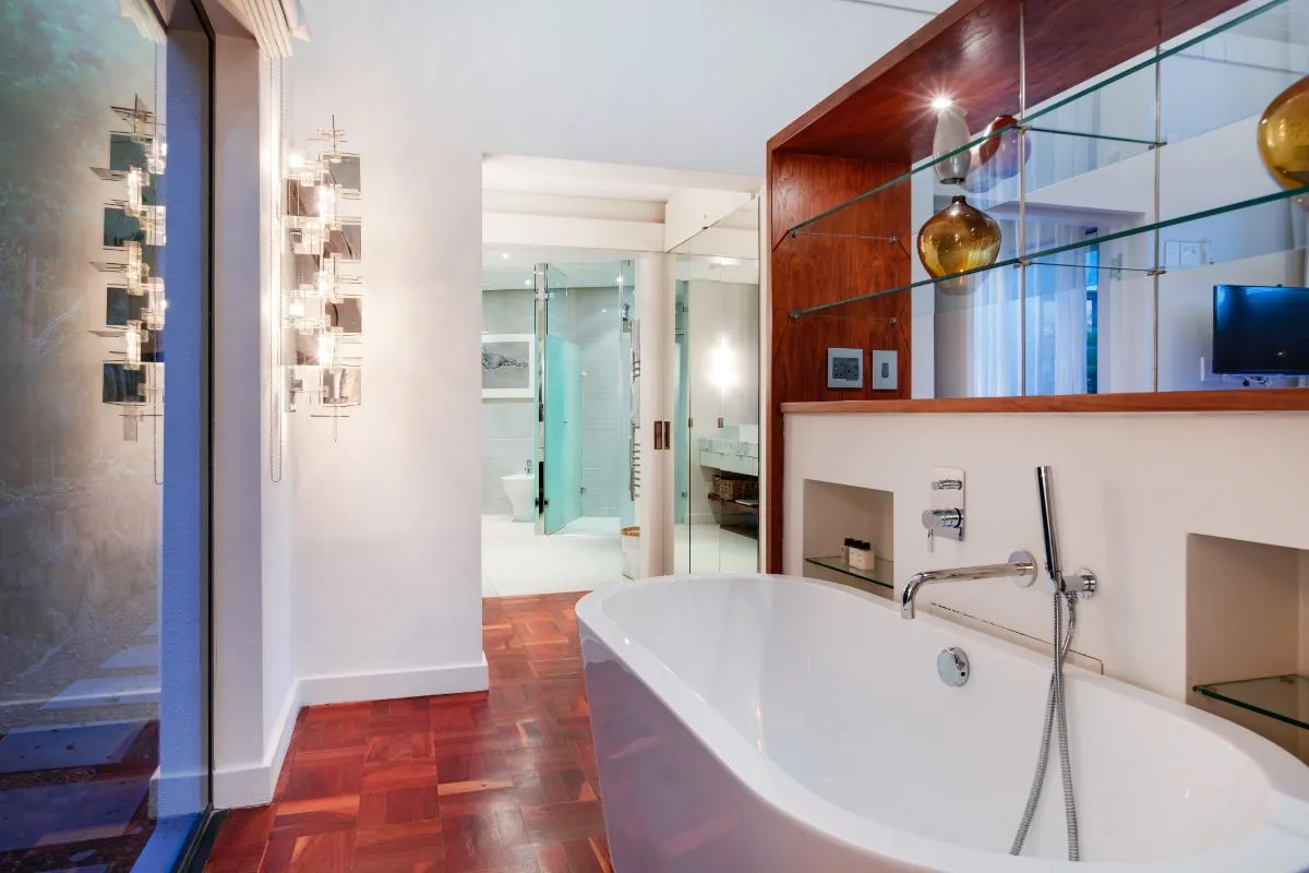 property_[object Object]_12