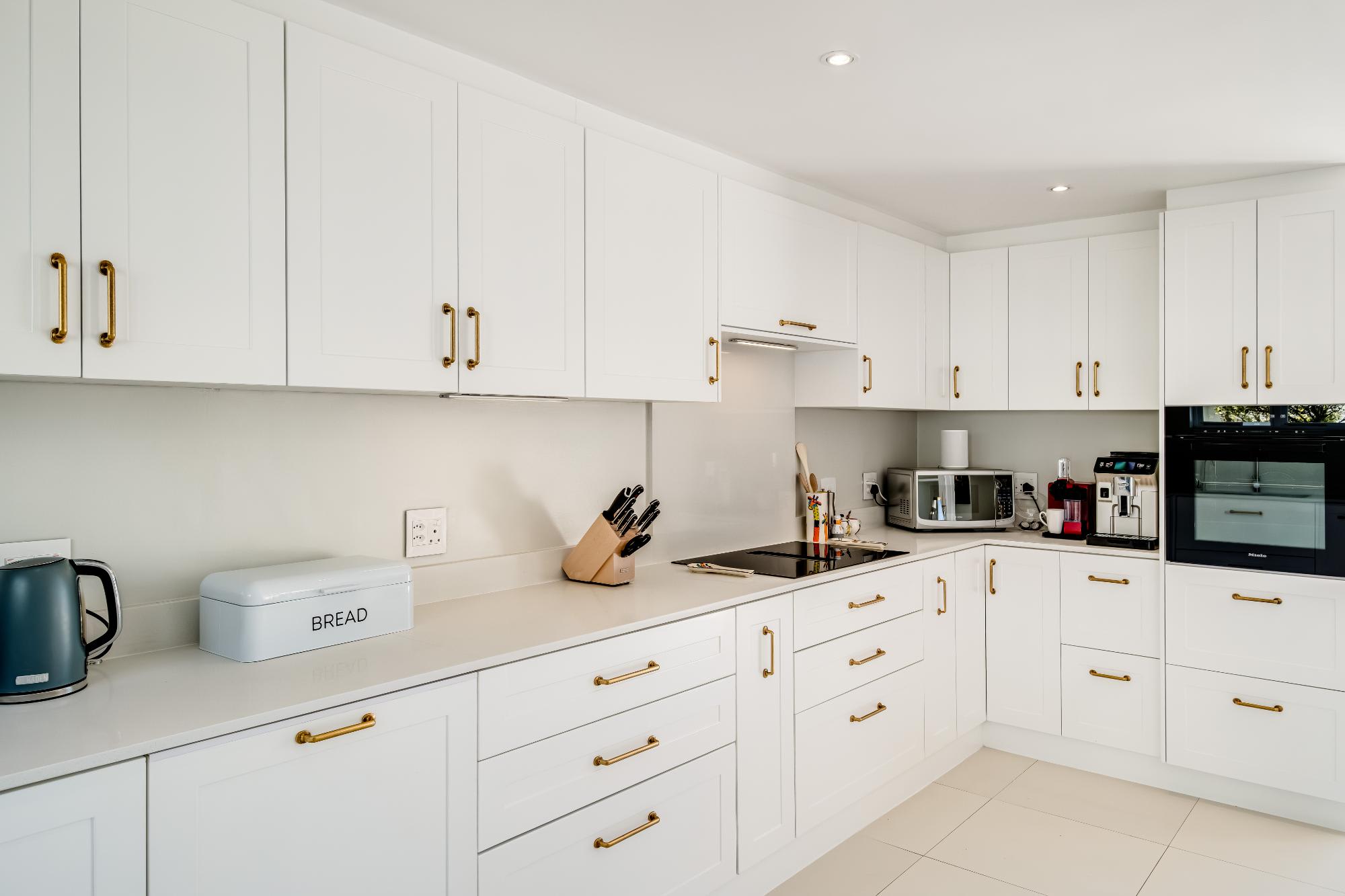 property_[object Object]_14