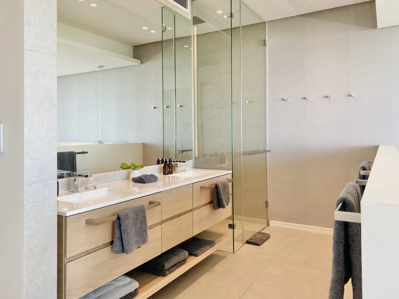 property_[object Object]_34