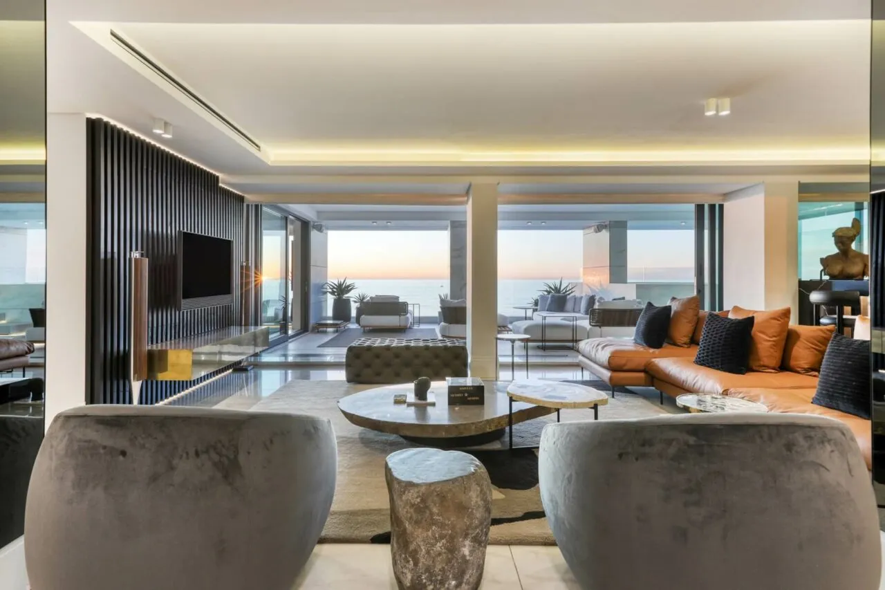 property_[object Object]_23