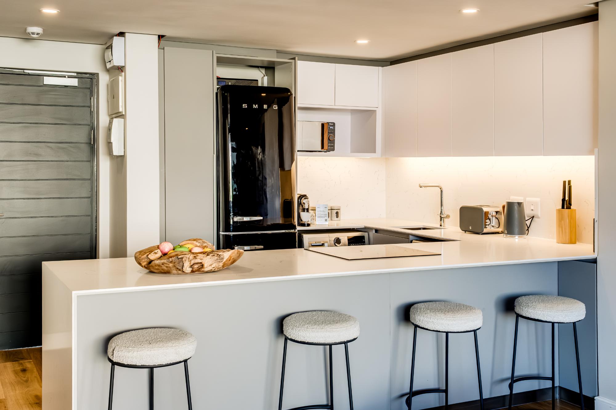 property_[object Object]_11