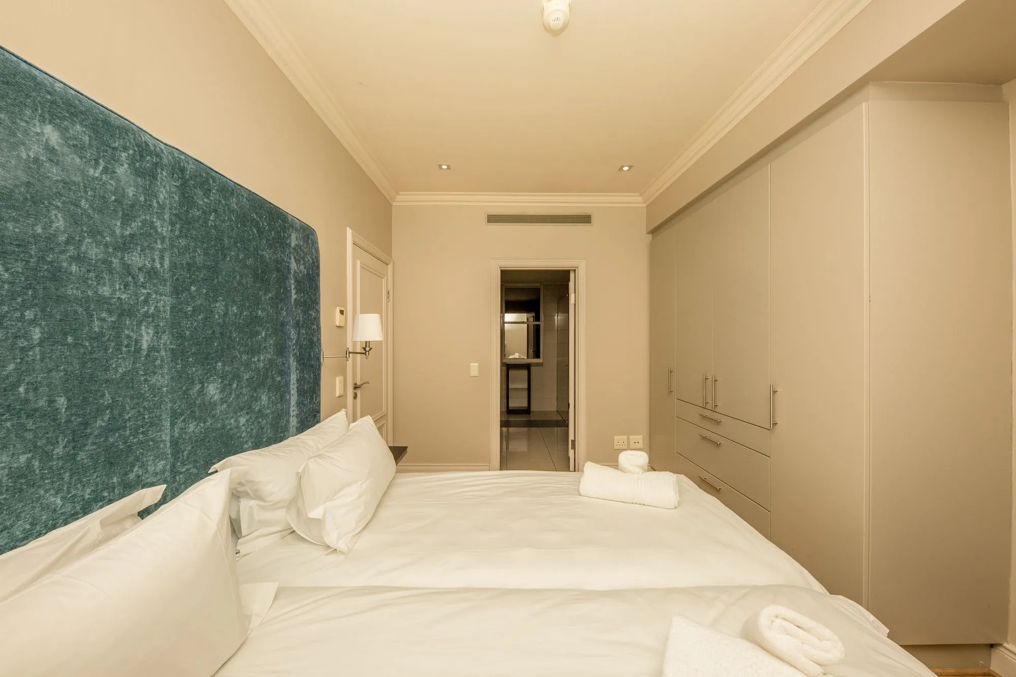 property_[object Object]_9