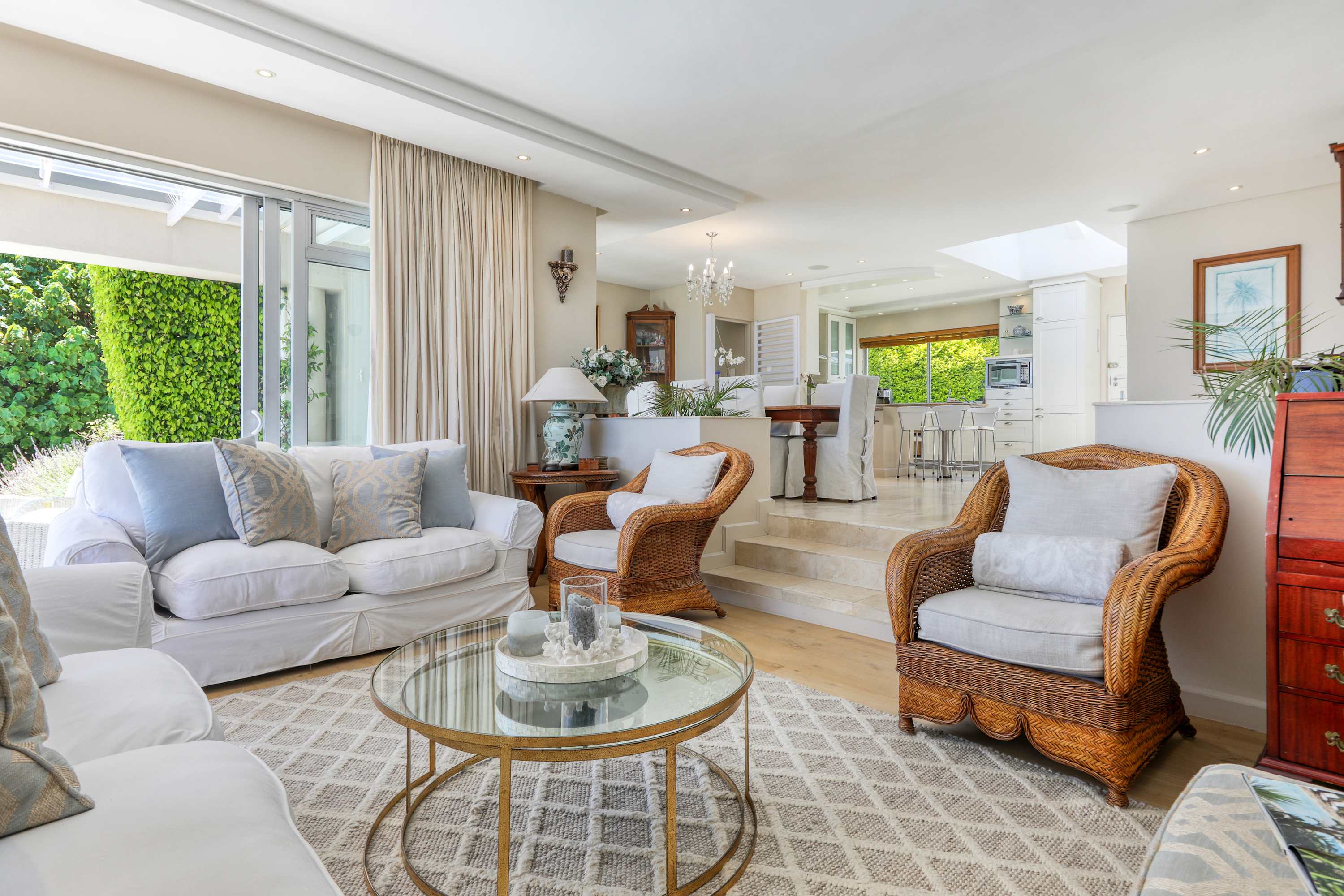 property_[object Object]_12