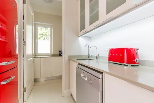 property_[object Object]_30