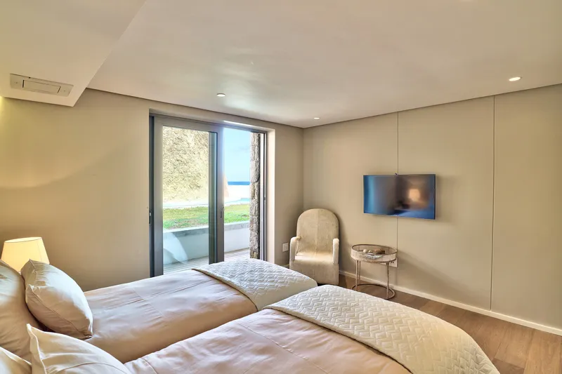 property_[object Object]_1