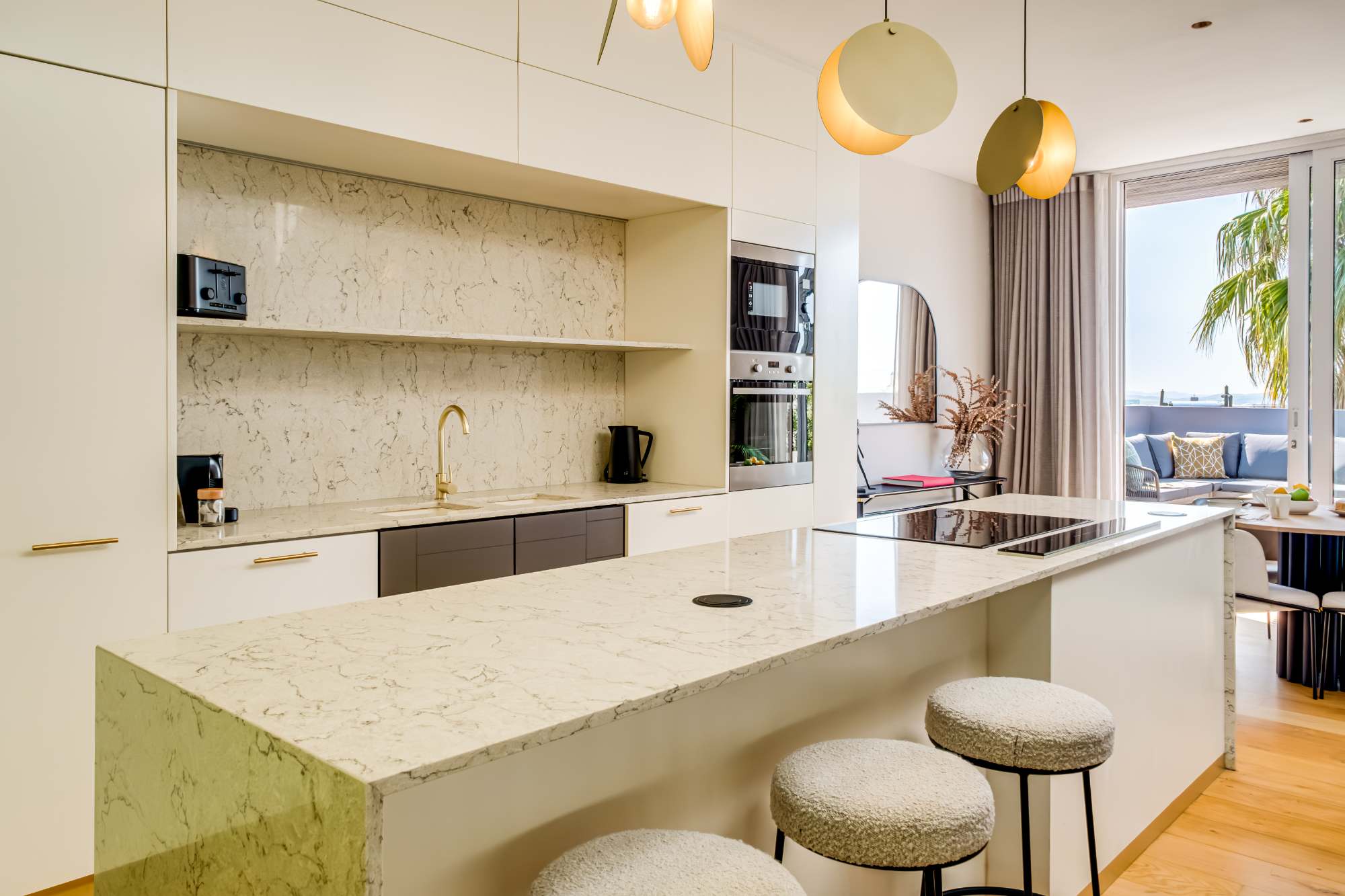 property_[object Object]_10