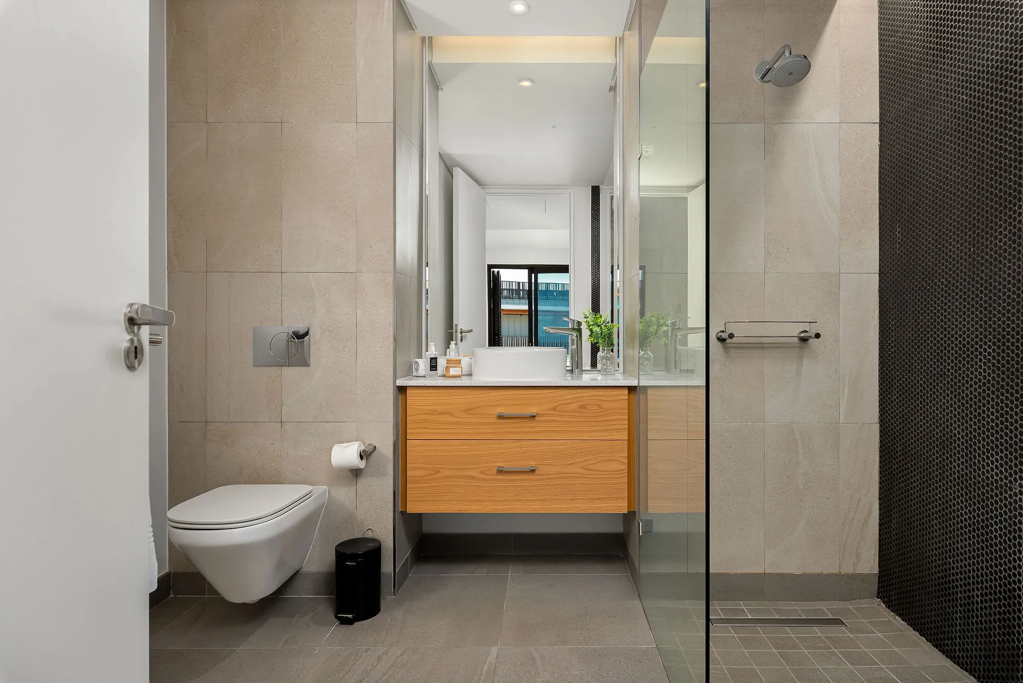 property_[object Object]_32