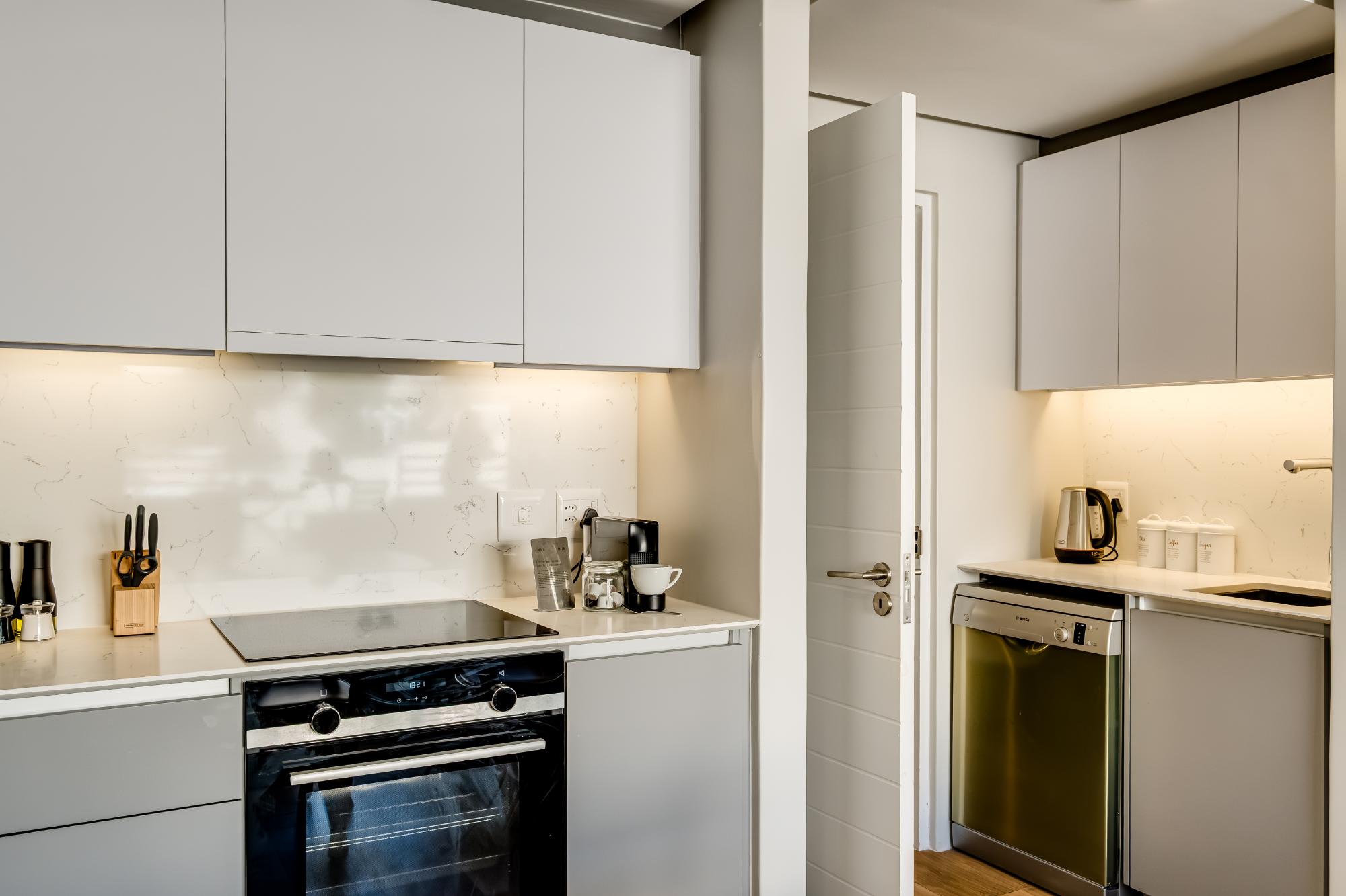 property_[object Object]_8