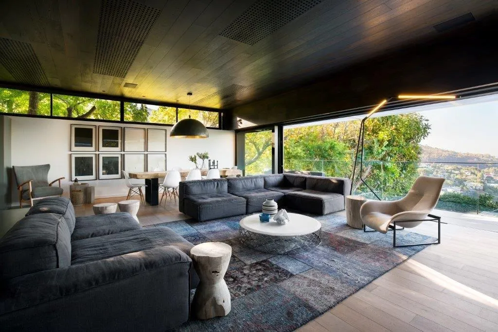 property_[object Object]_15