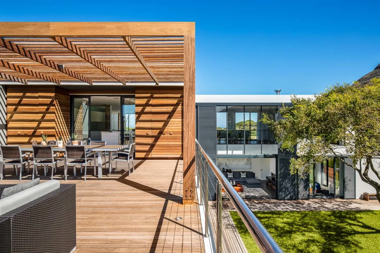 property_[object Object]_4