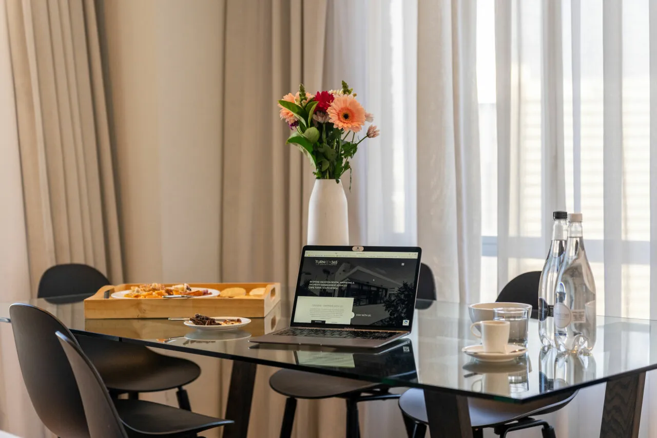 property_[object Object]_24