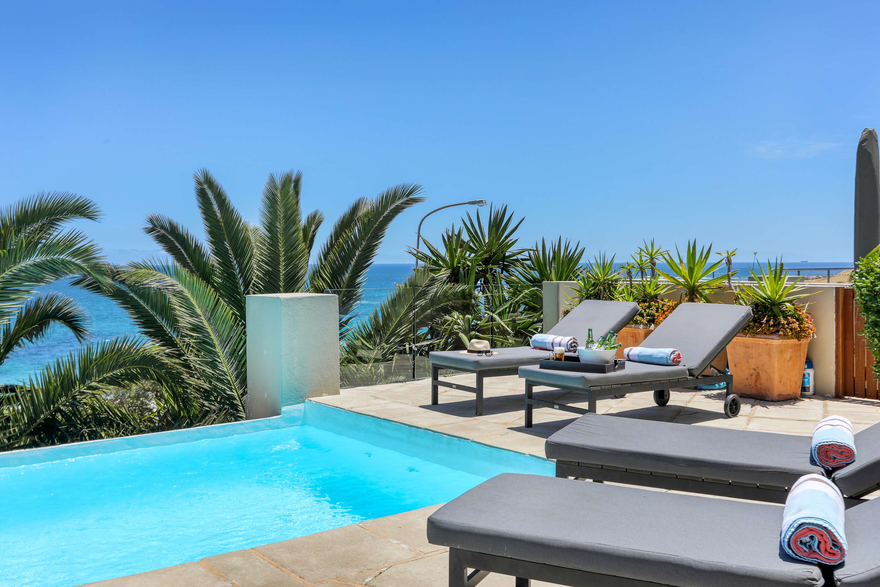 property_[object Object]_23