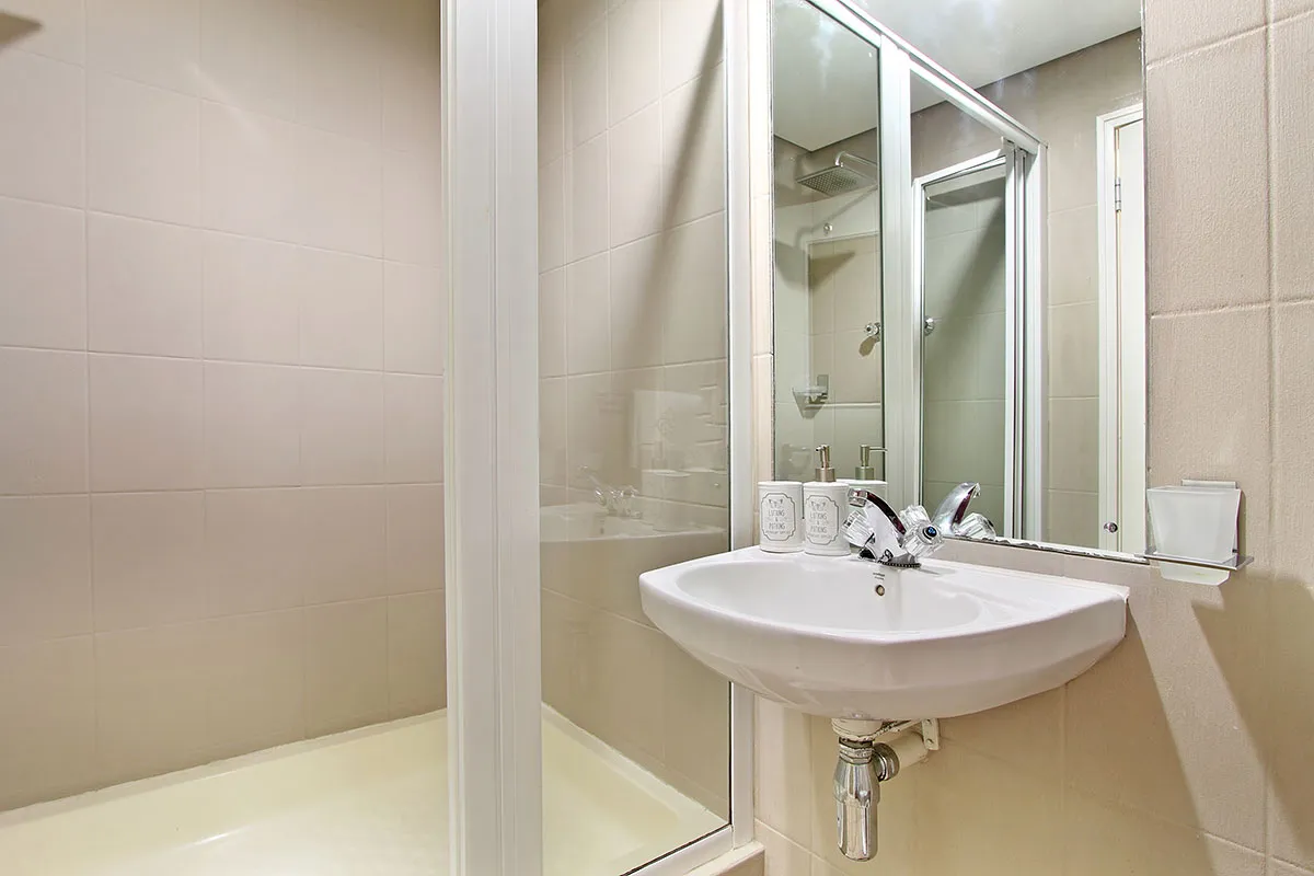 property_[object Object]_9