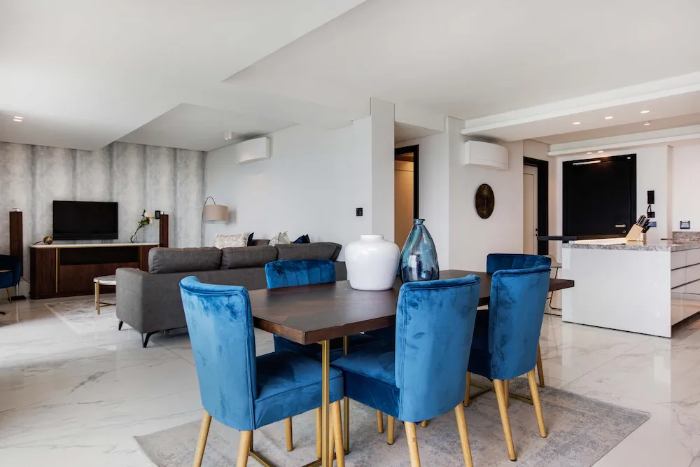 property_[object Object]_4