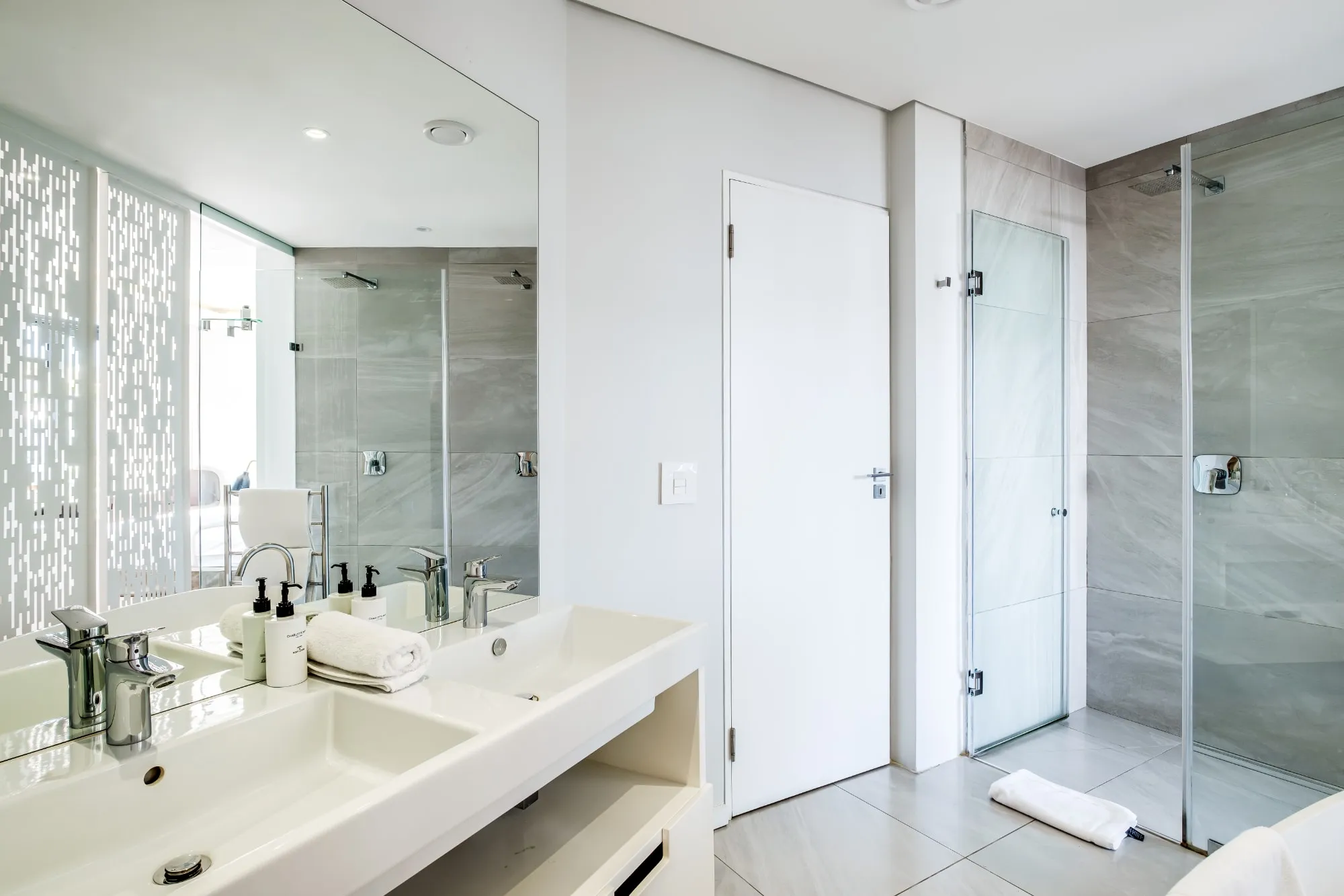 property_[object Object]_15