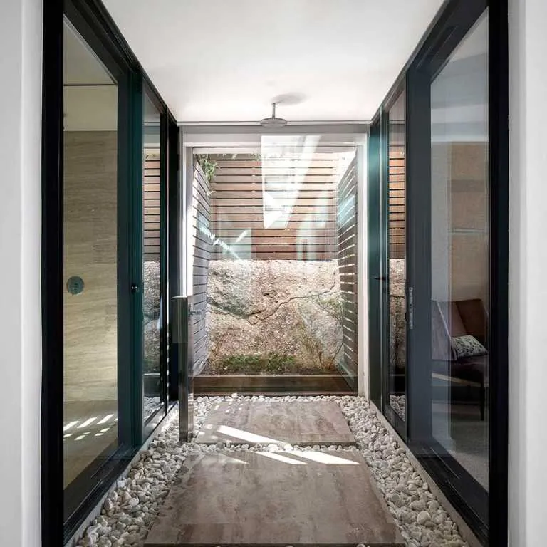 property_[object Object]_9