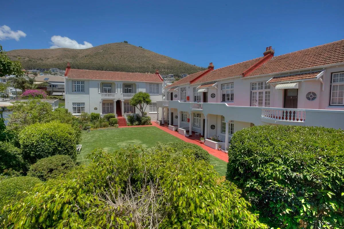 Hampton Green Point Apartment, Green Point