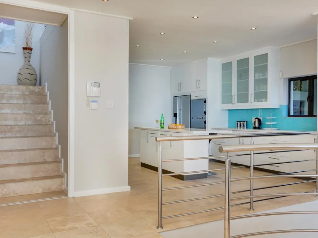 property_[object Object]_12