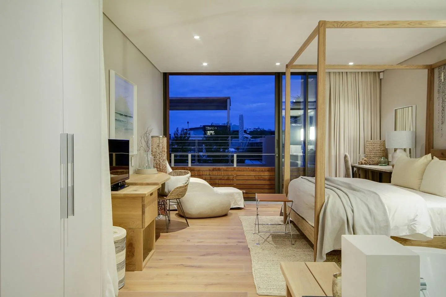 property_[object Object]_18