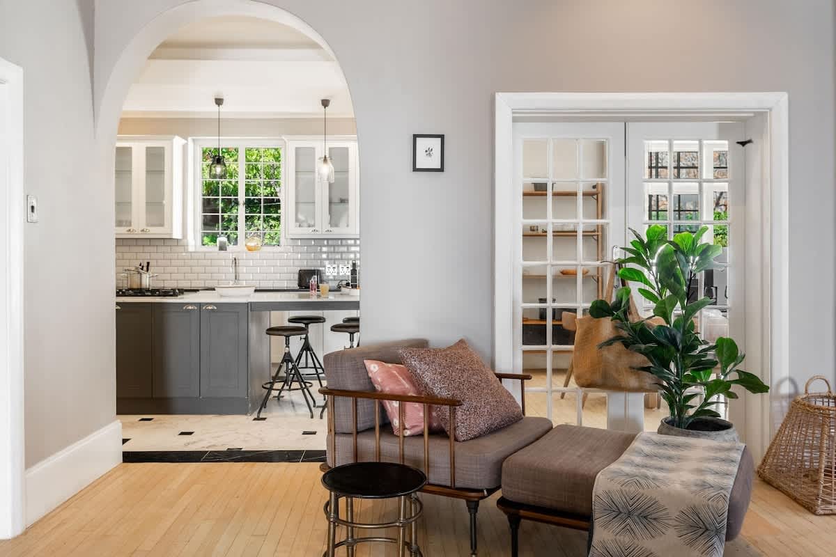 property_[object Object]_6