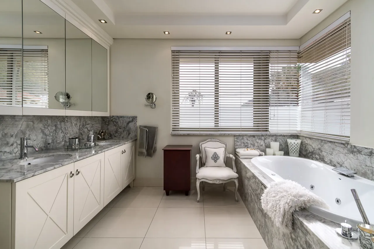 property_[object Object]_28