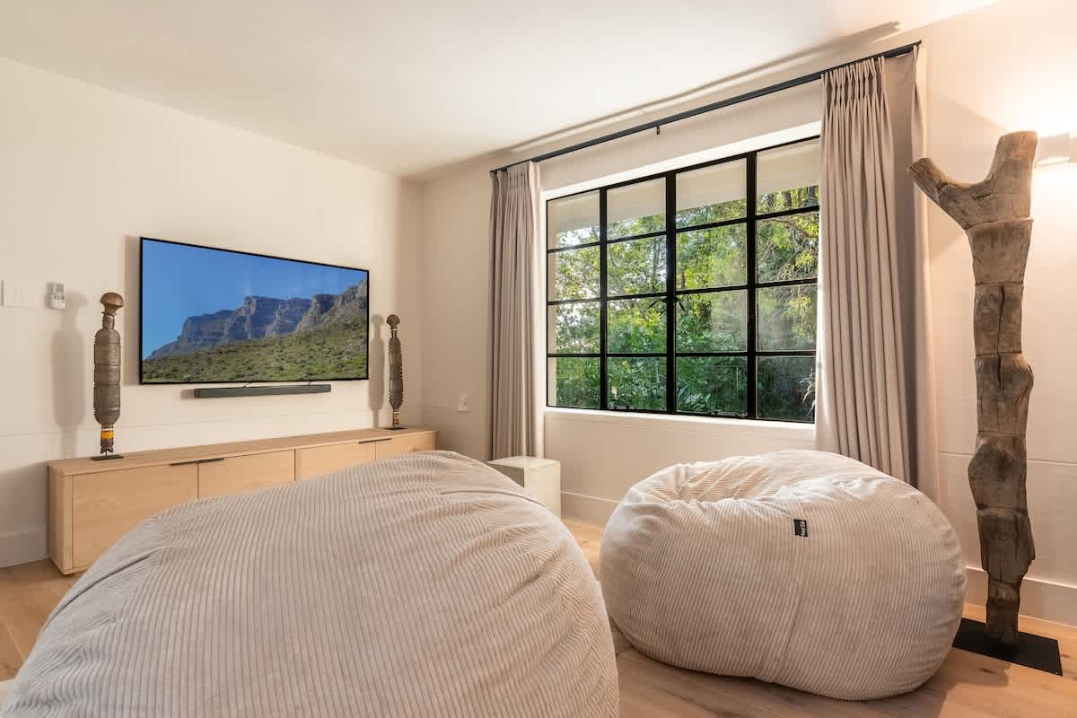 property_[object Object]_10