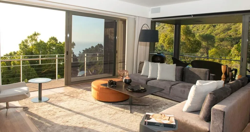 property_[object Object]_16