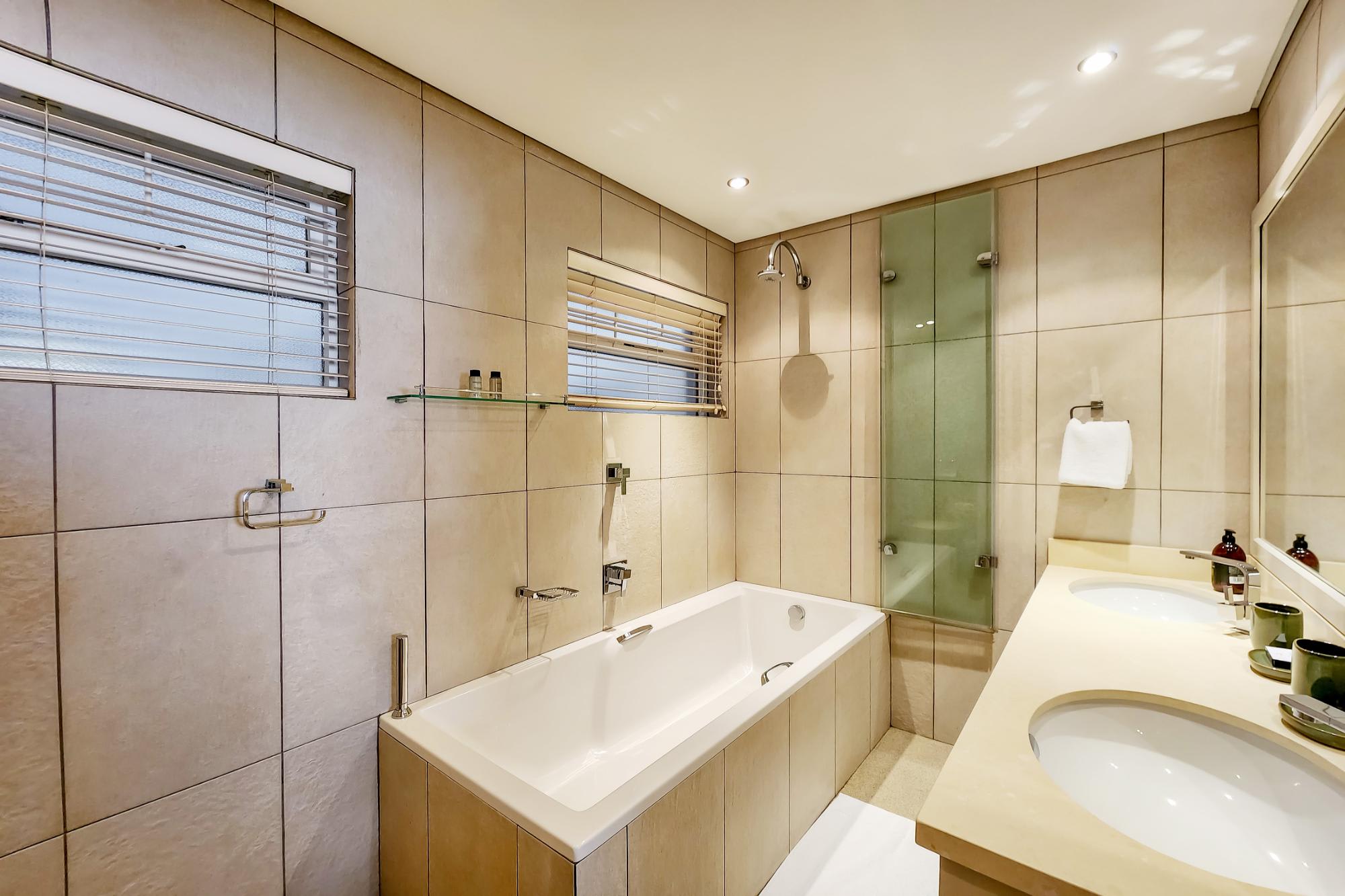 property_[object Object]_15