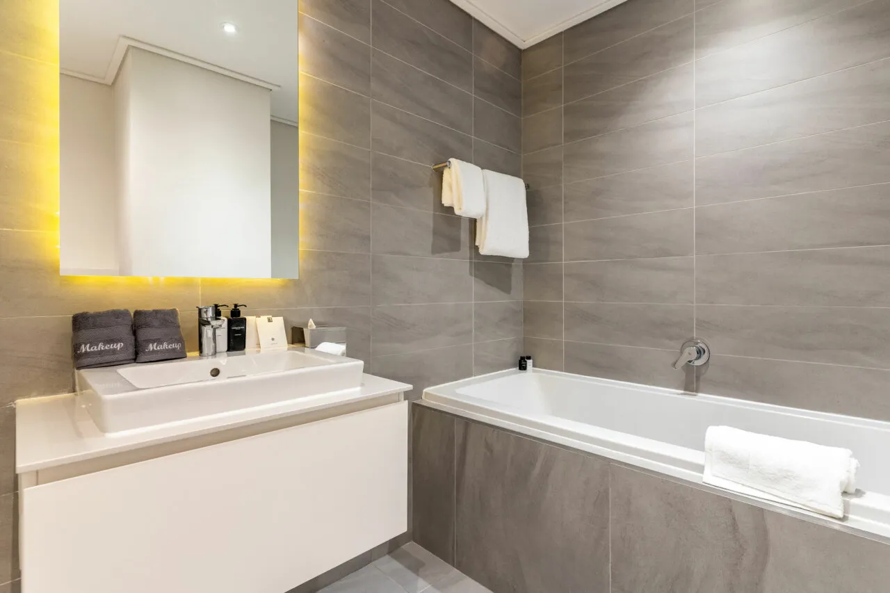 property_[object Object]_5