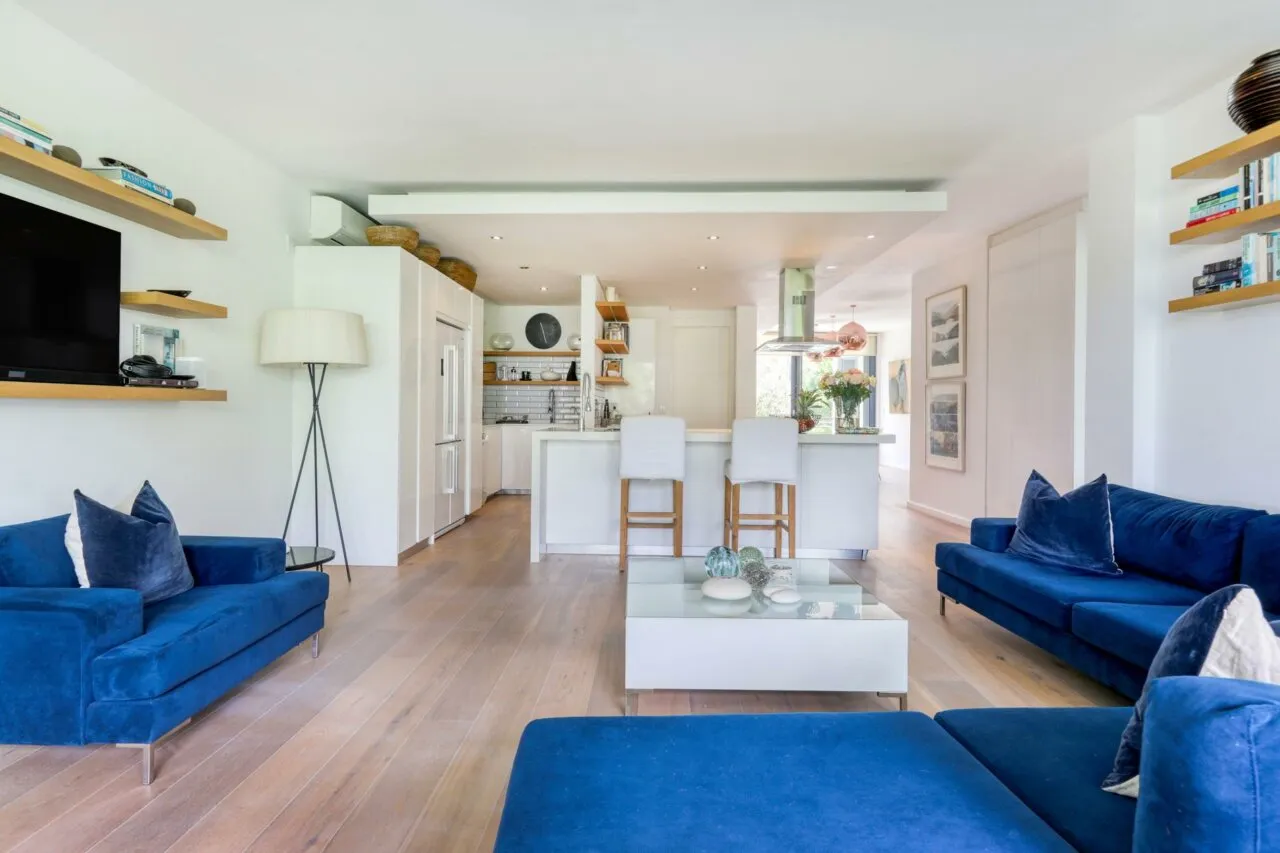 property_[object Object]_12