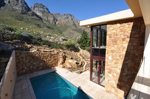 property_[object Object]_12