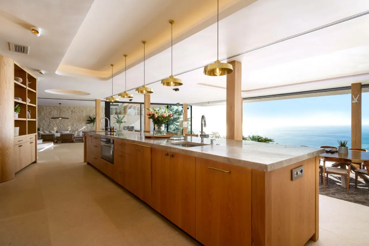 property_[object Object]_36