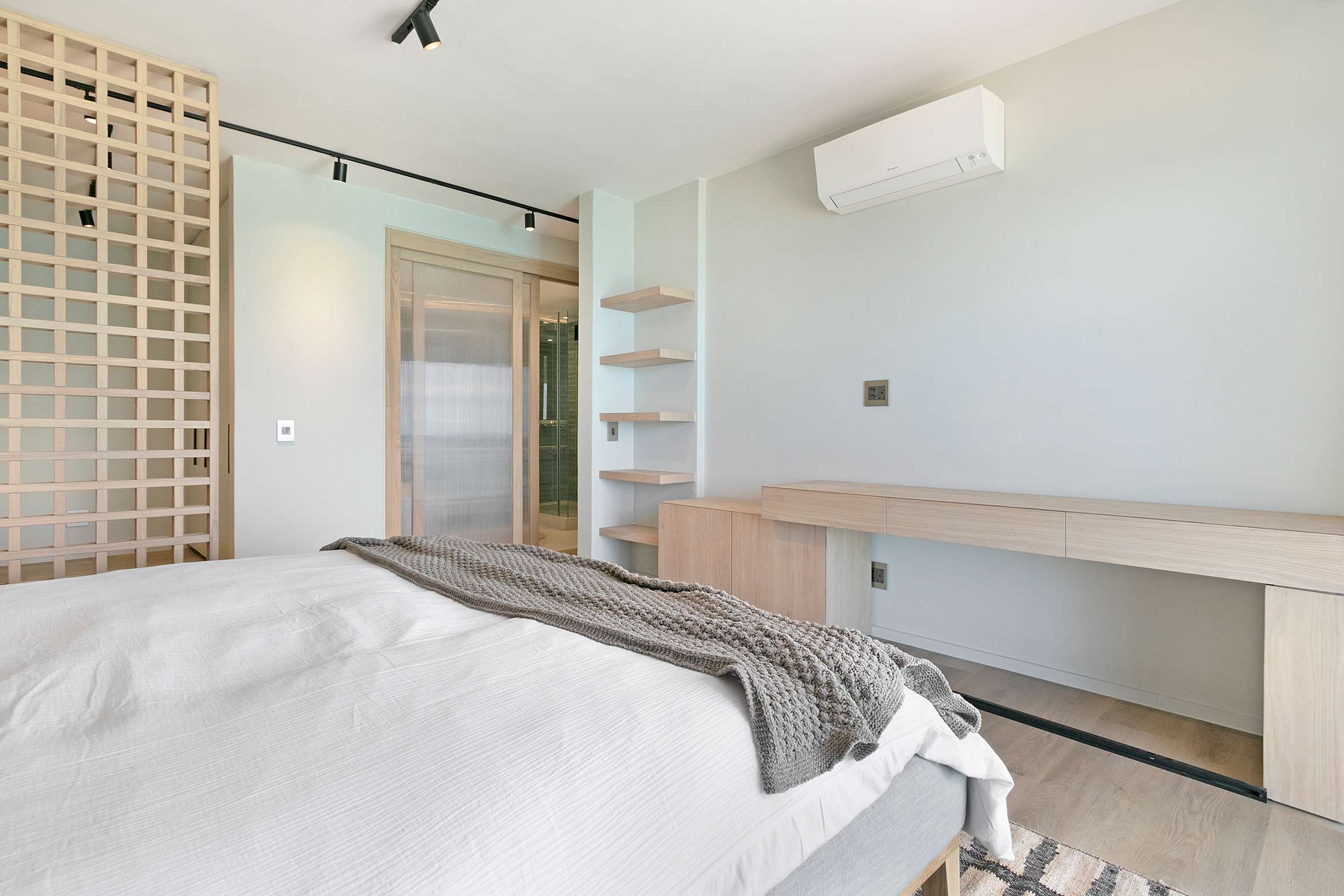 property_[object Object]_15