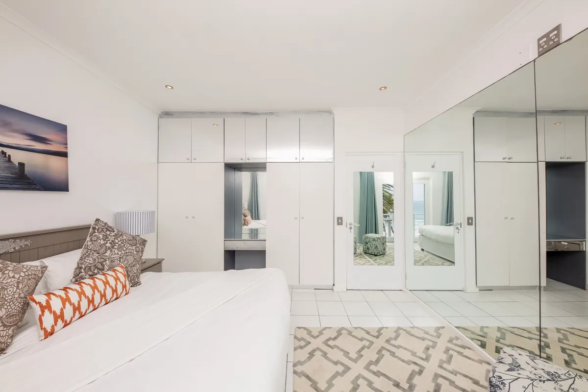 property_[object Object]_6