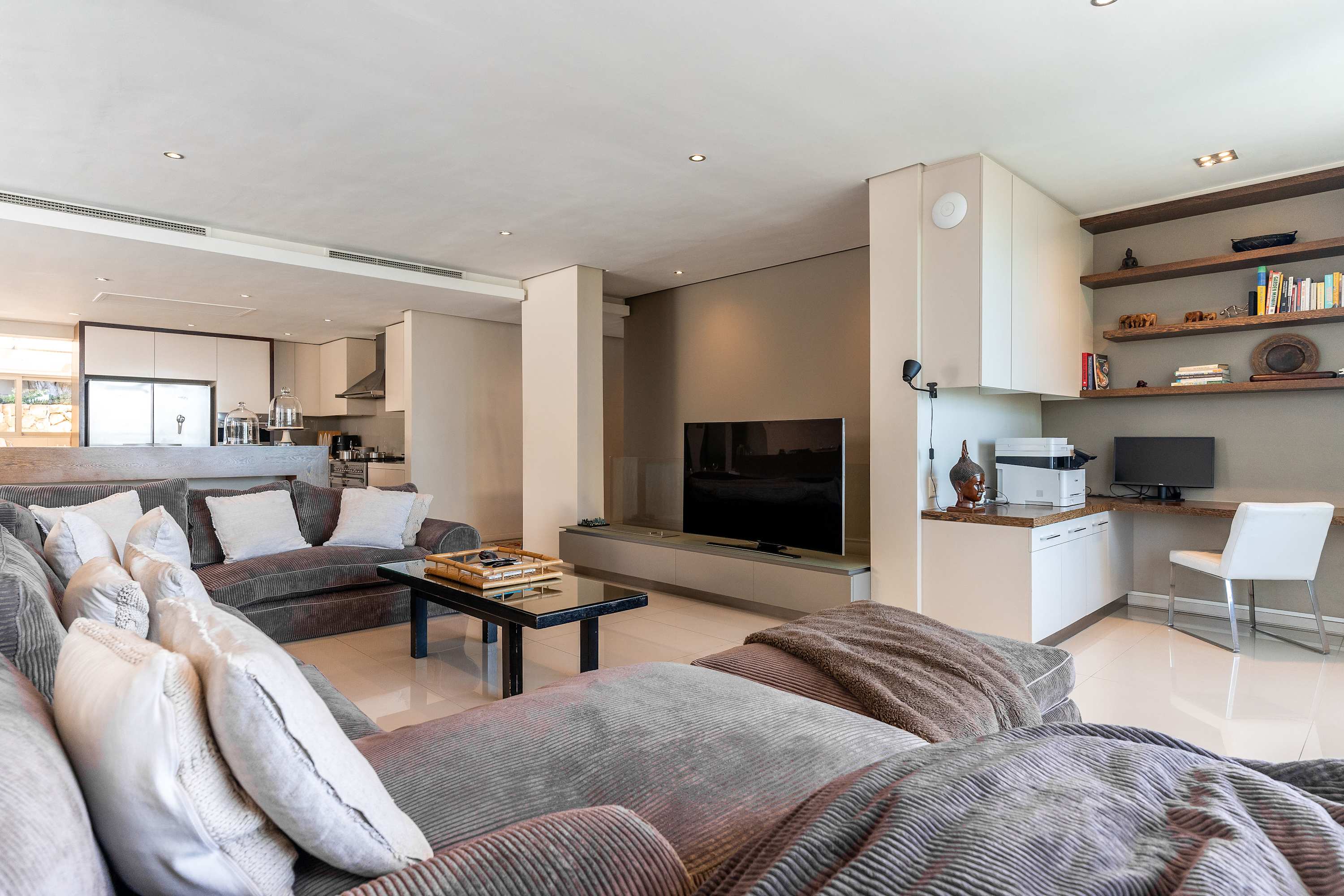 property_[object Object]_7