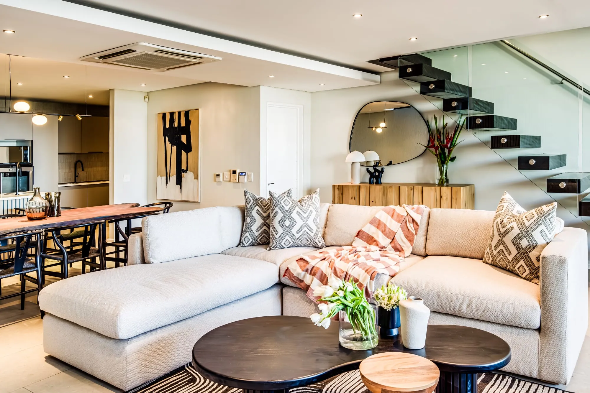 property_[object Object]_6