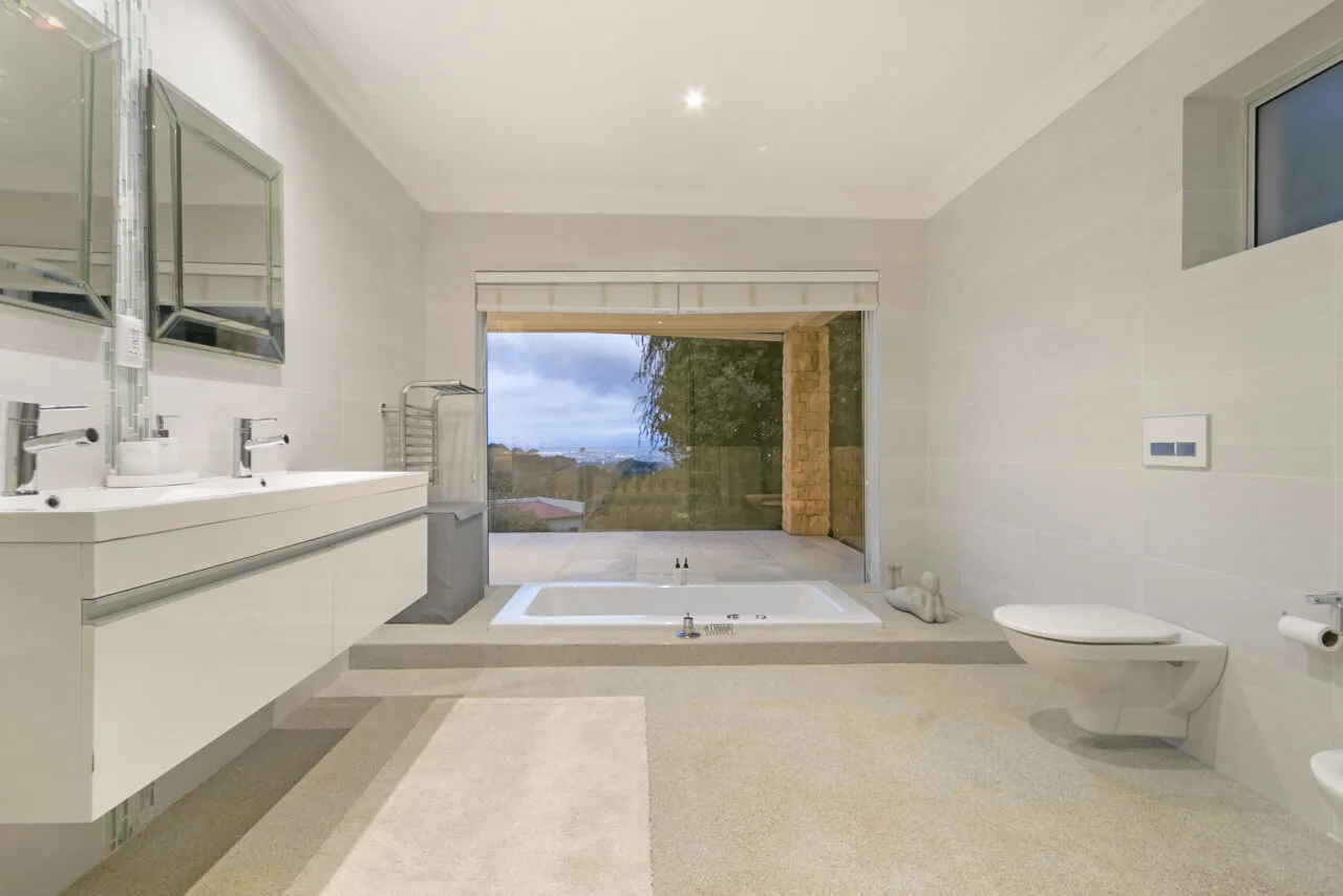 property_[object Object]_10