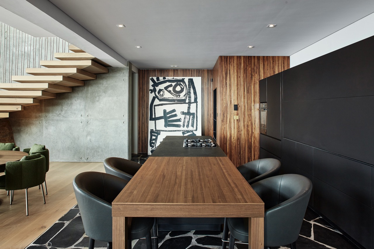 property_[object Object]_4