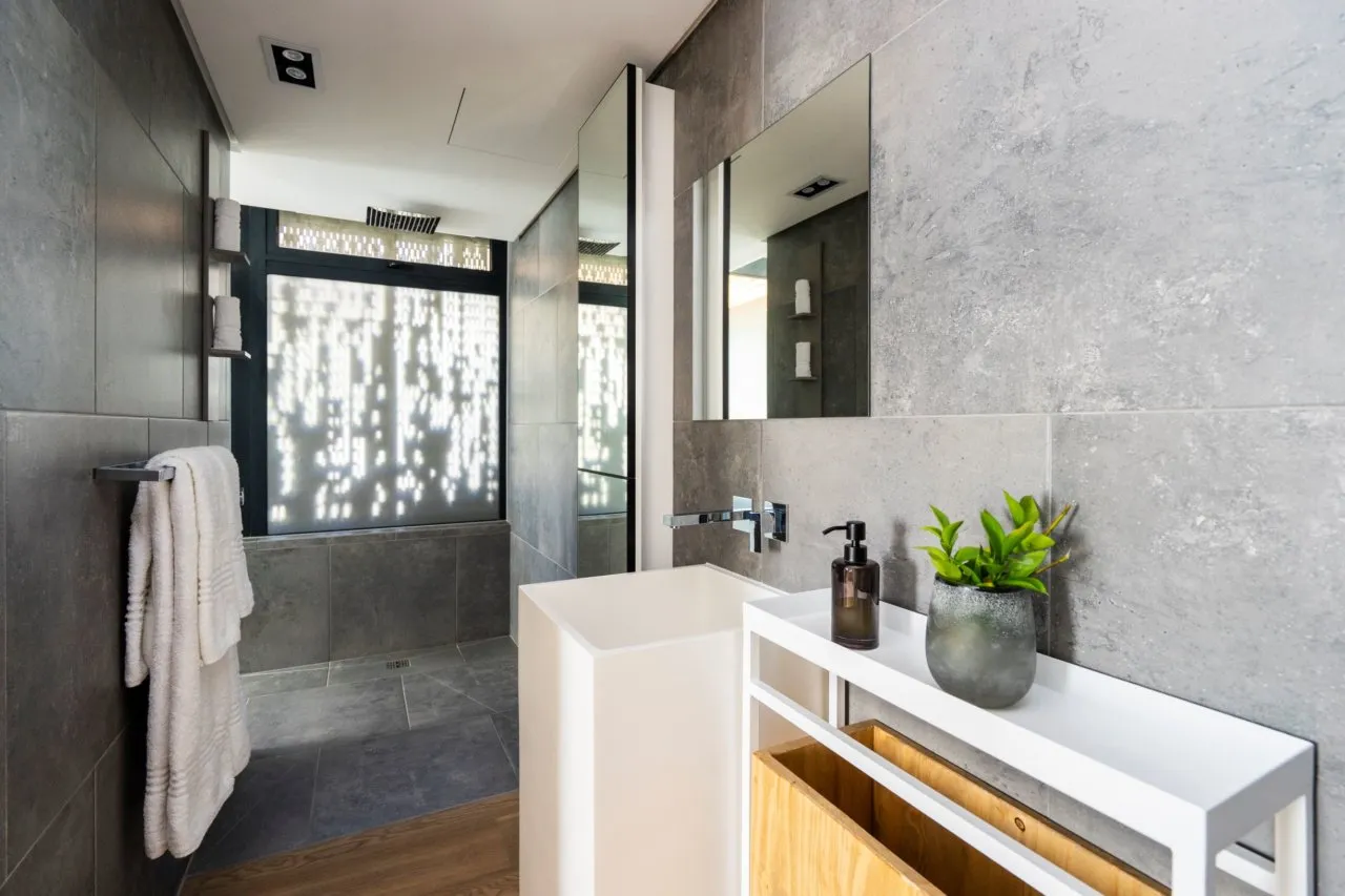 property_[object Object]_26