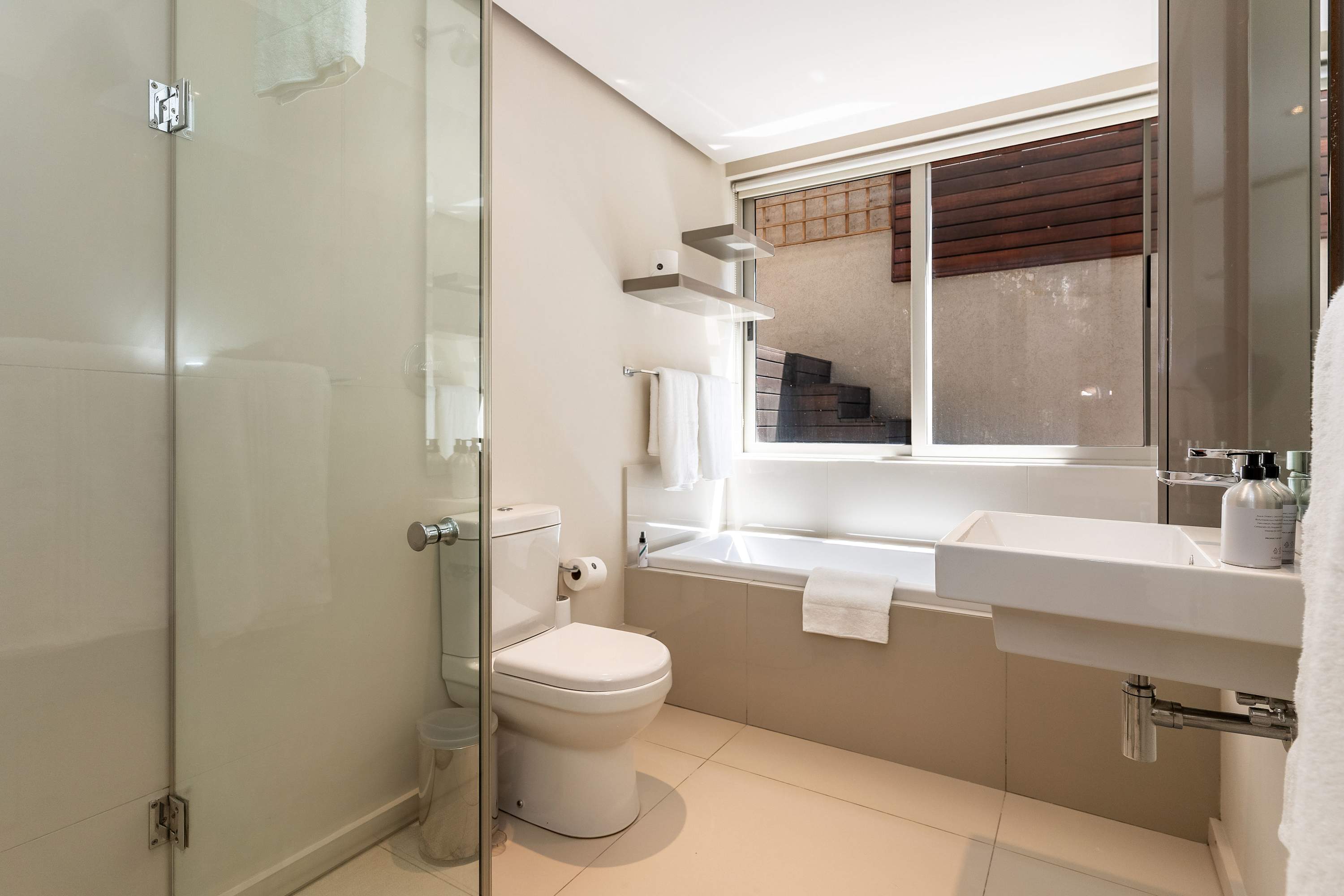 property_[object Object]_27