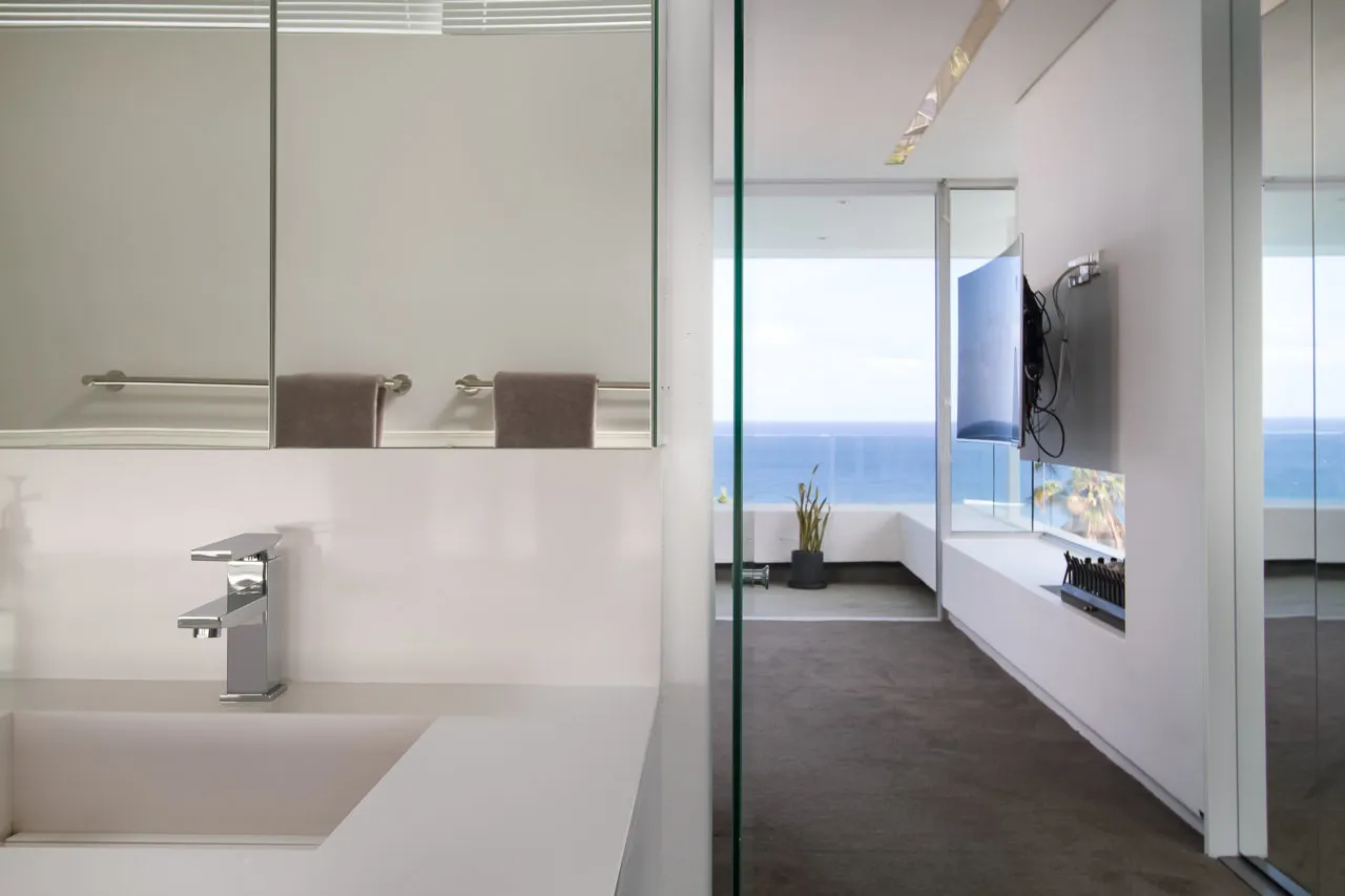 property_[object Object]_12