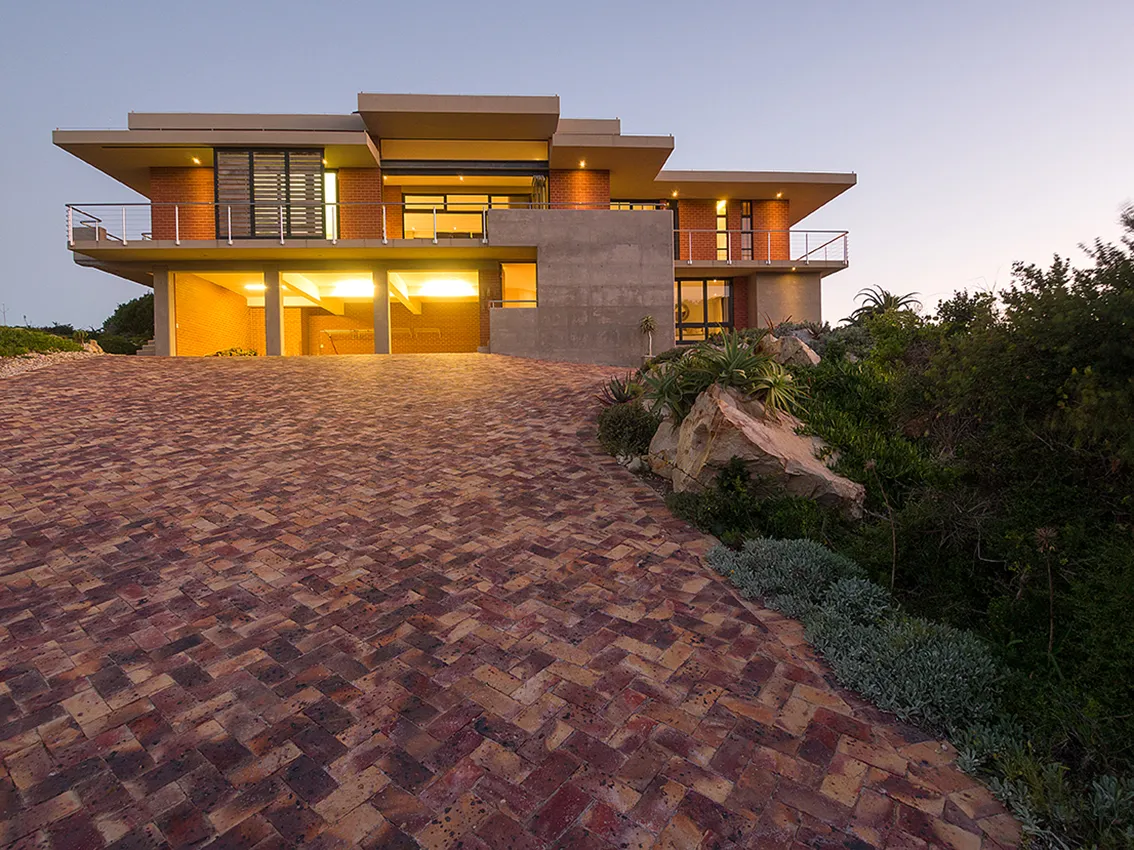 property_[object Object]_80