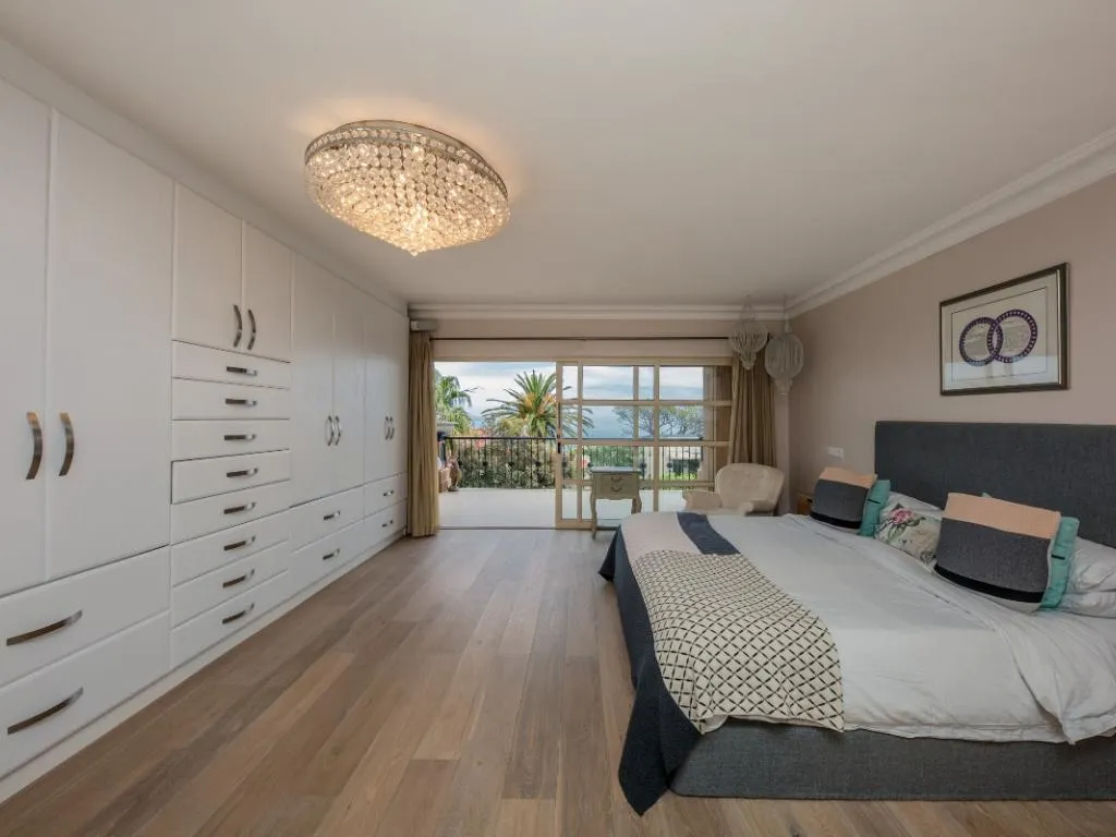 property_[object Object]_16