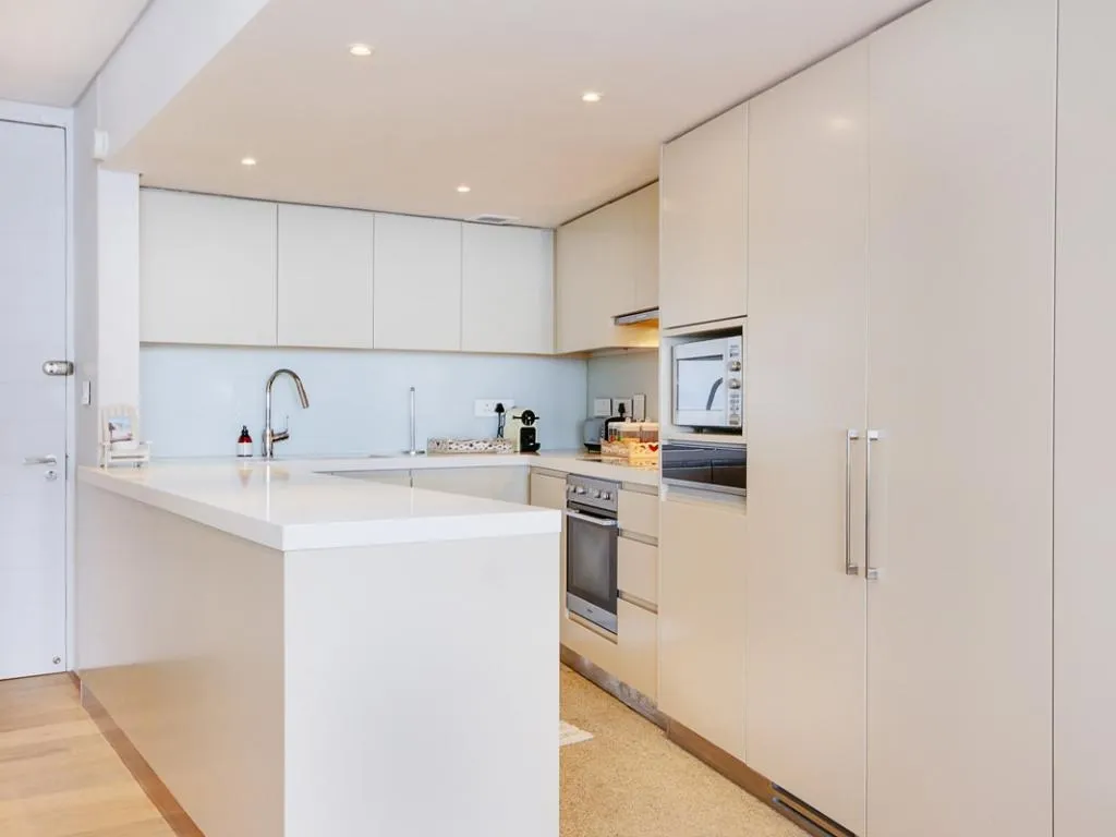 property_[object Object]_7