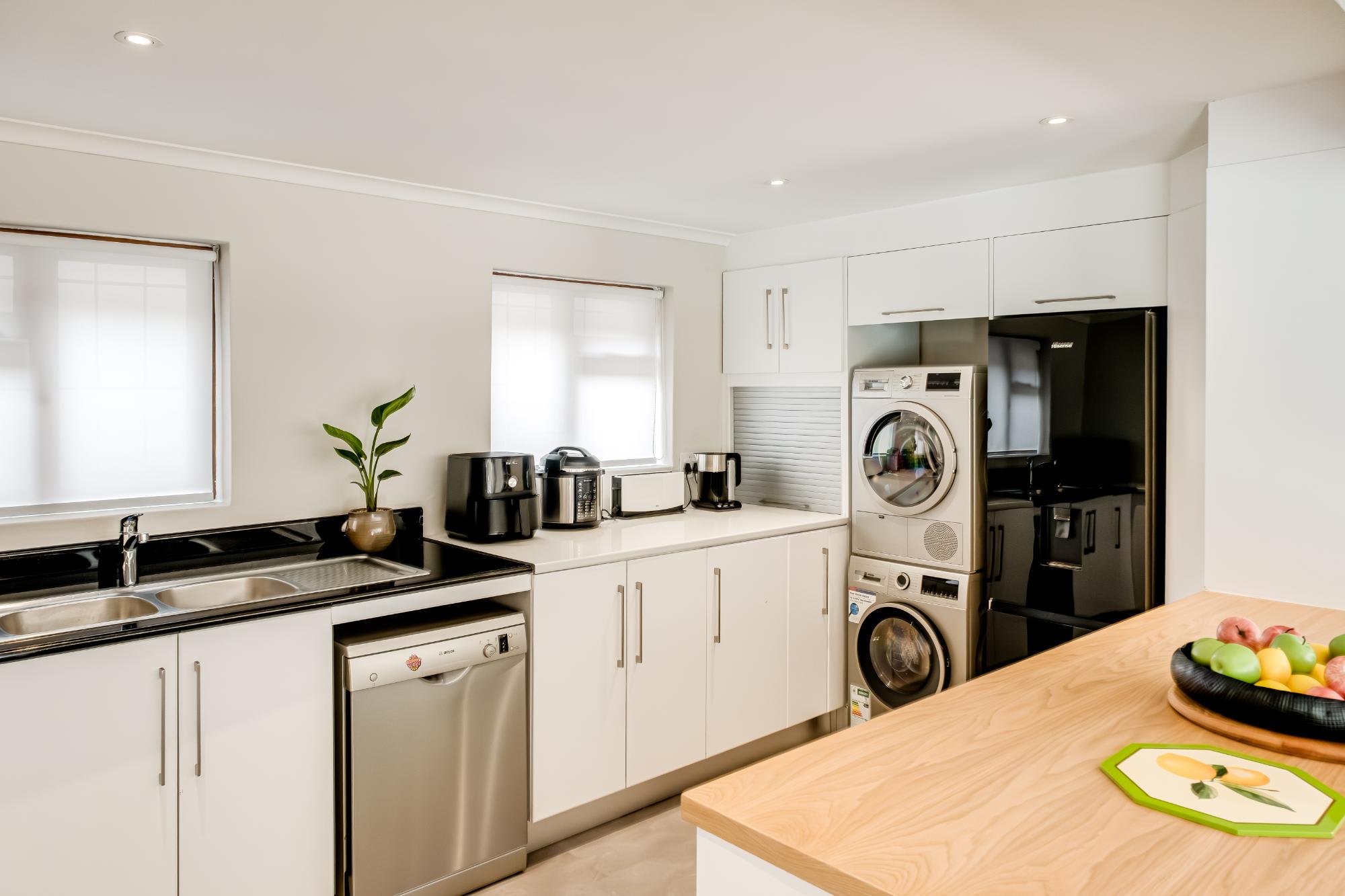 property_[object Object]_12