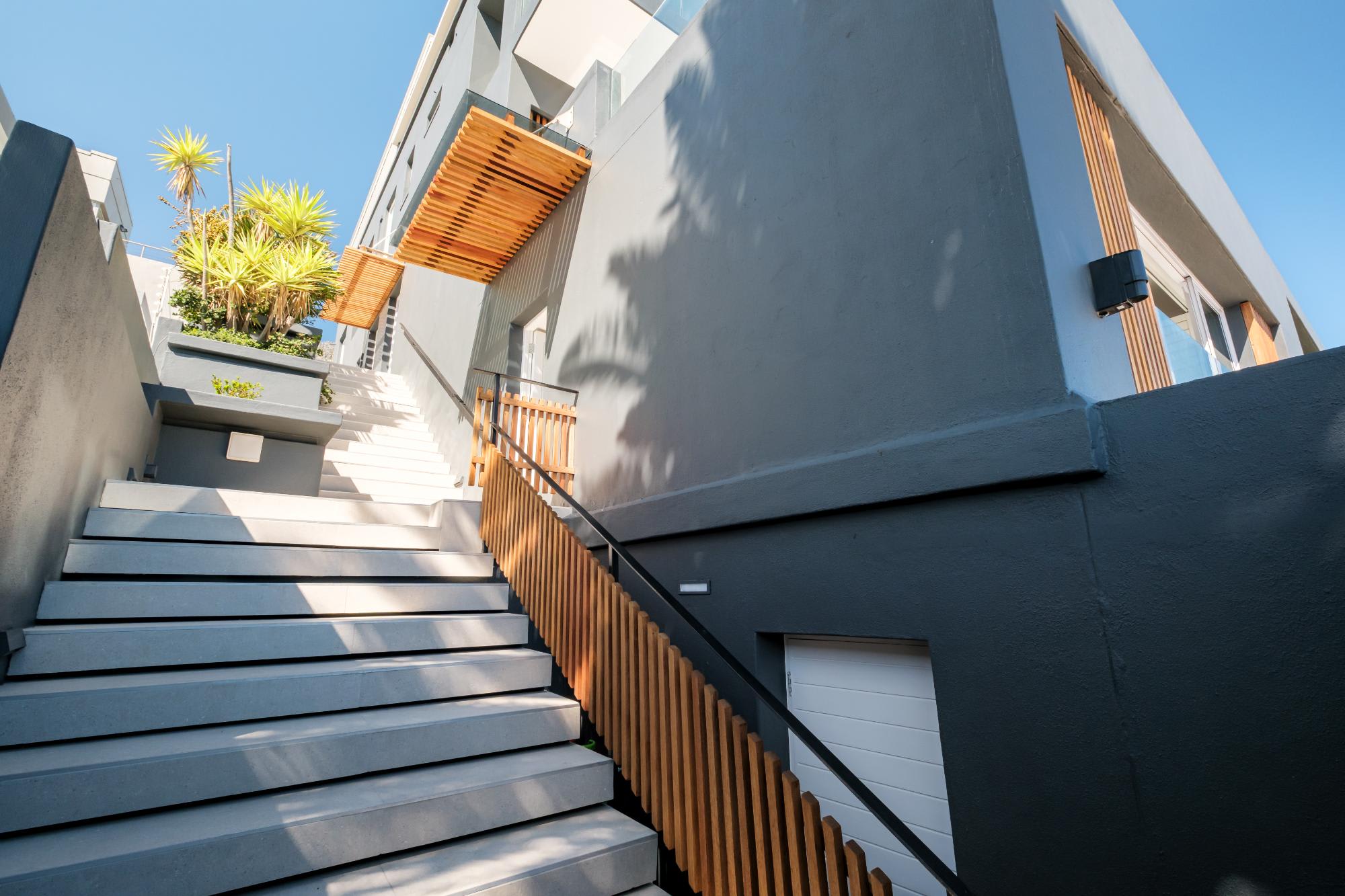 property_[object Object]_22