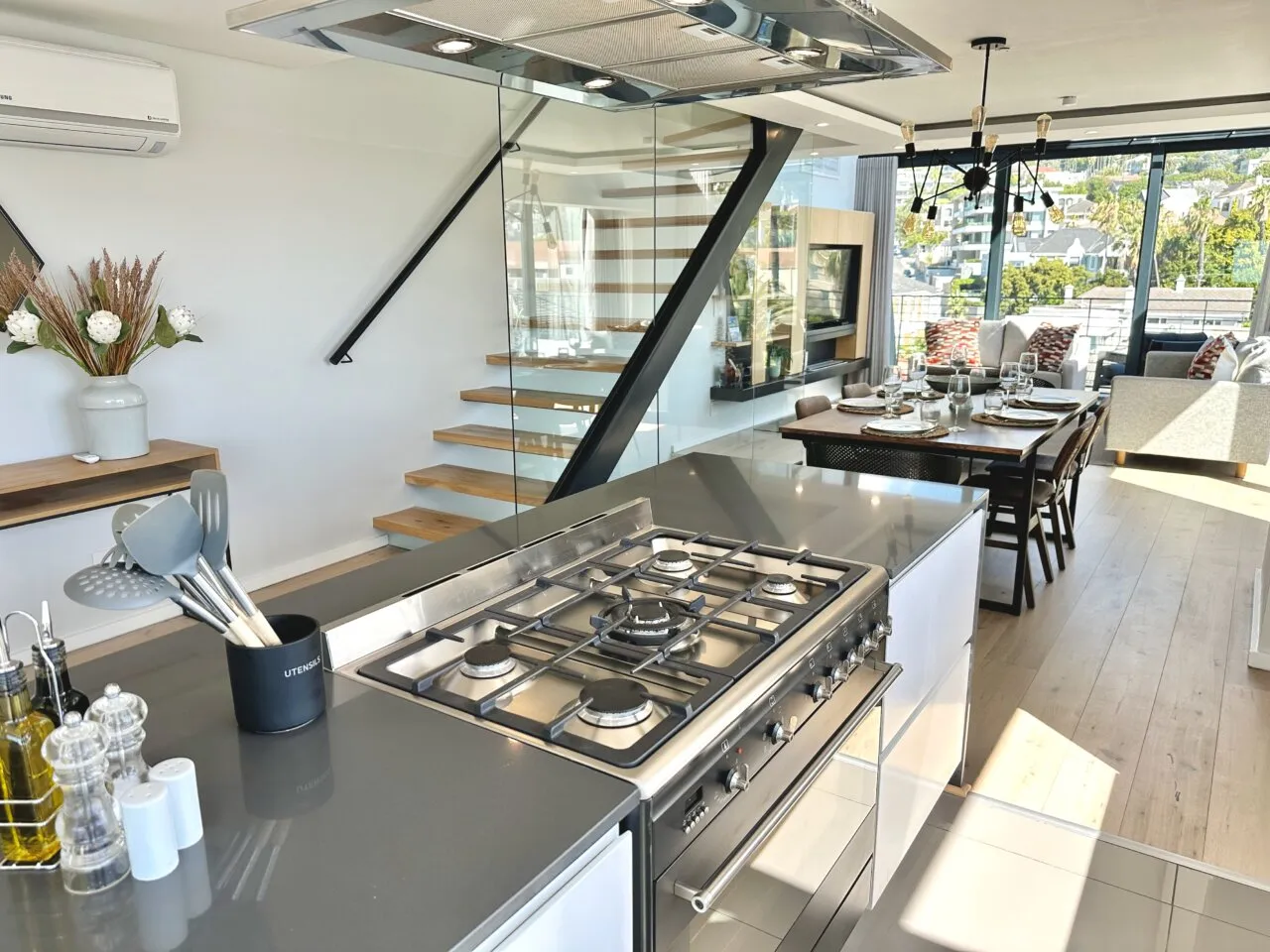 property_[object Object]_34